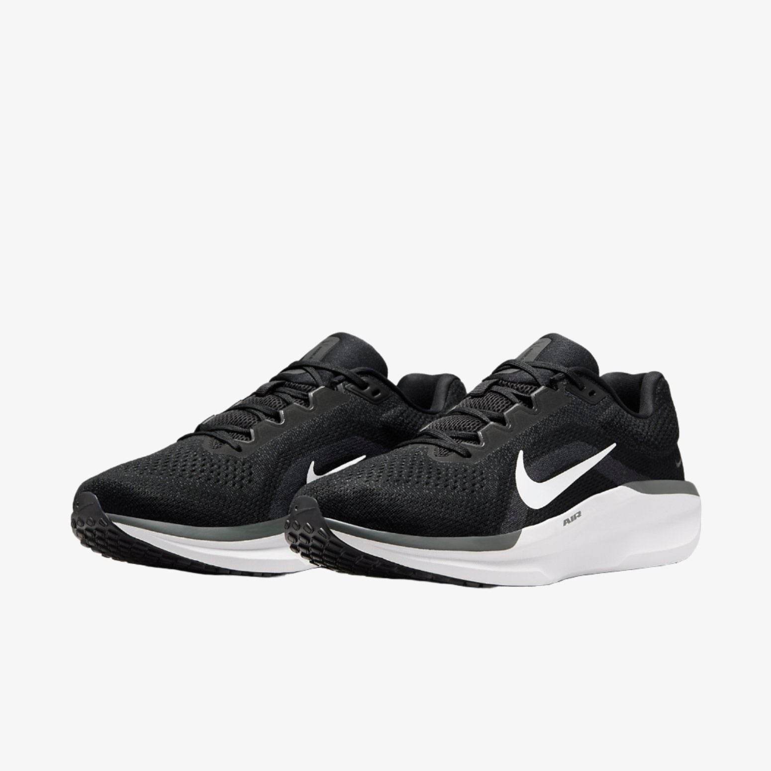Nike Air Winflo 11 Black White - Harbi Brands