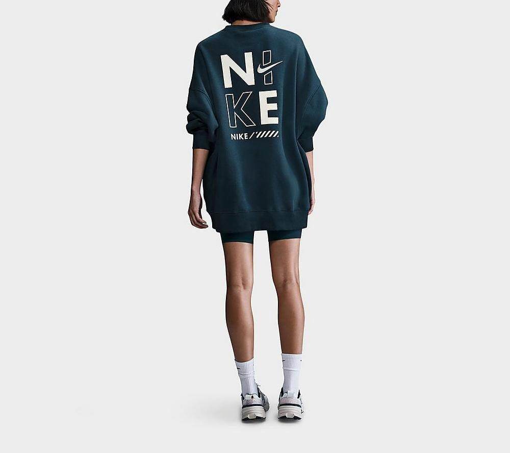 Nike Women's Gym Life Oversized Fleece Crewneck Sweatshirt - Harbi Brands