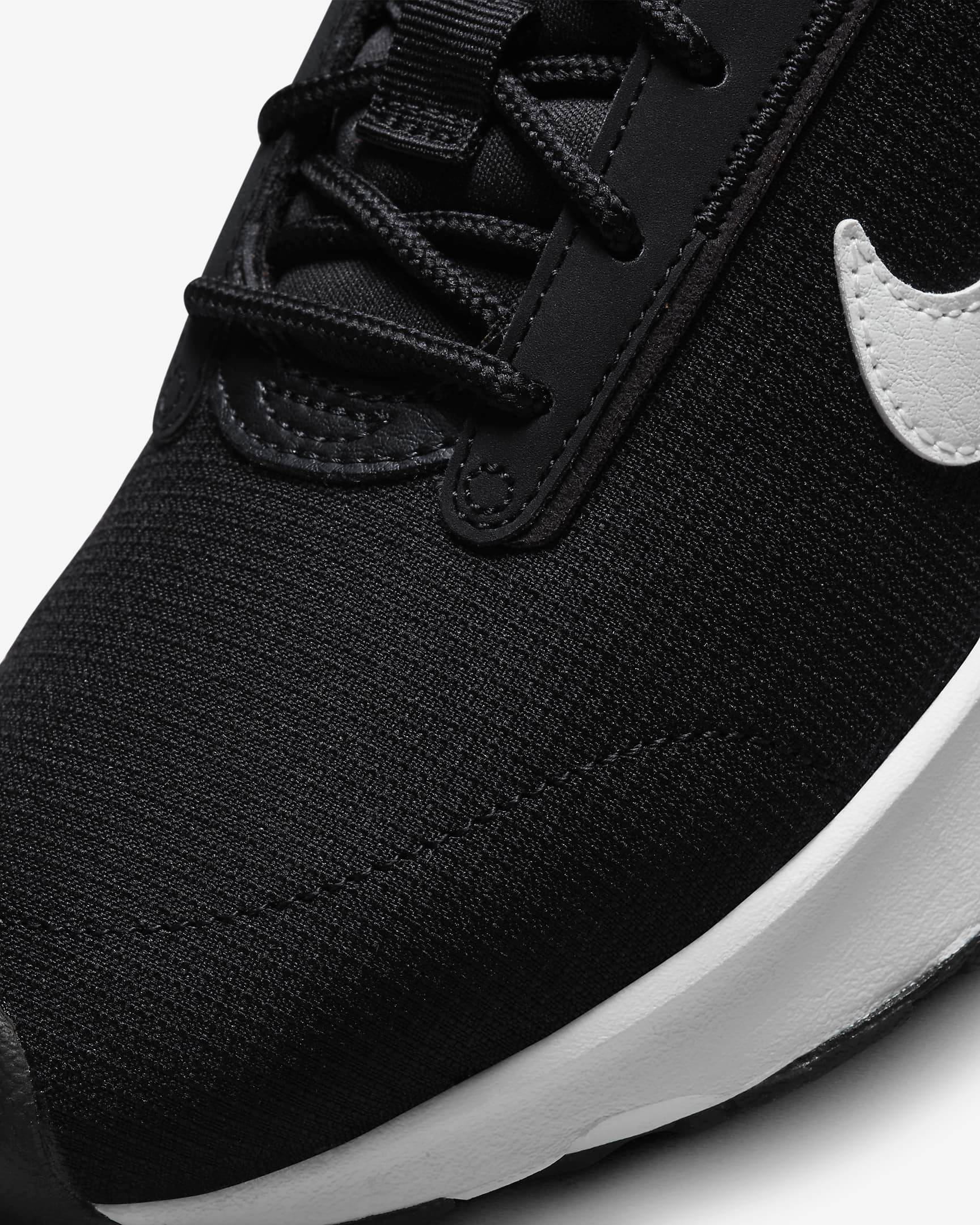 Nike Air Max INTRLK Lite - Harbi Brands