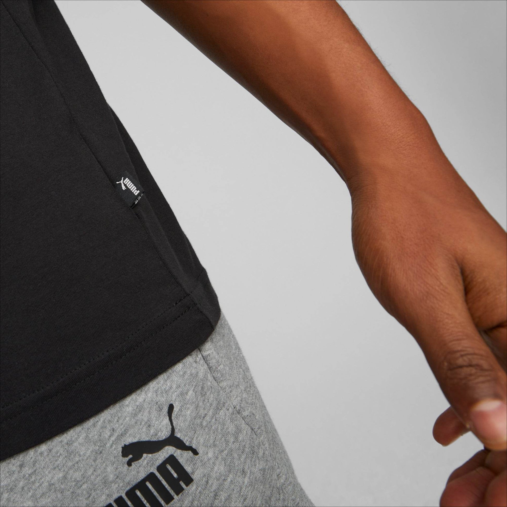 Puma Essentials Logo Men's Tee - Harbi Brands