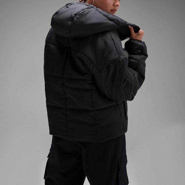 Nike Sportswear Essential Women’s Jacket - Harbi Brands