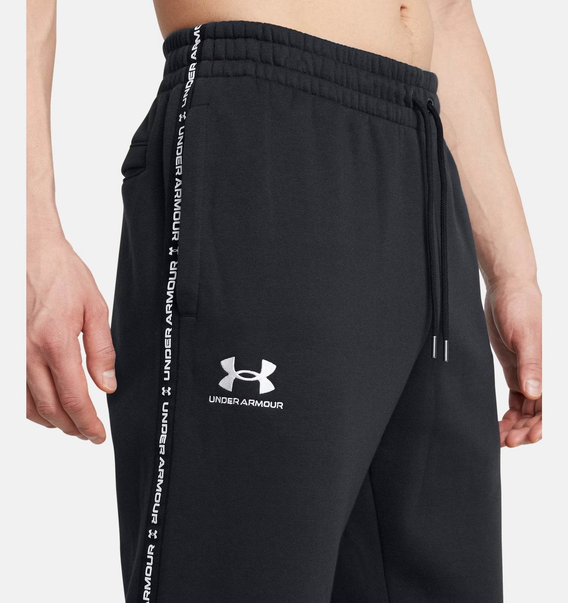 Under Armour Men's Icon Fleece Taping Joggers - Harbi Brands