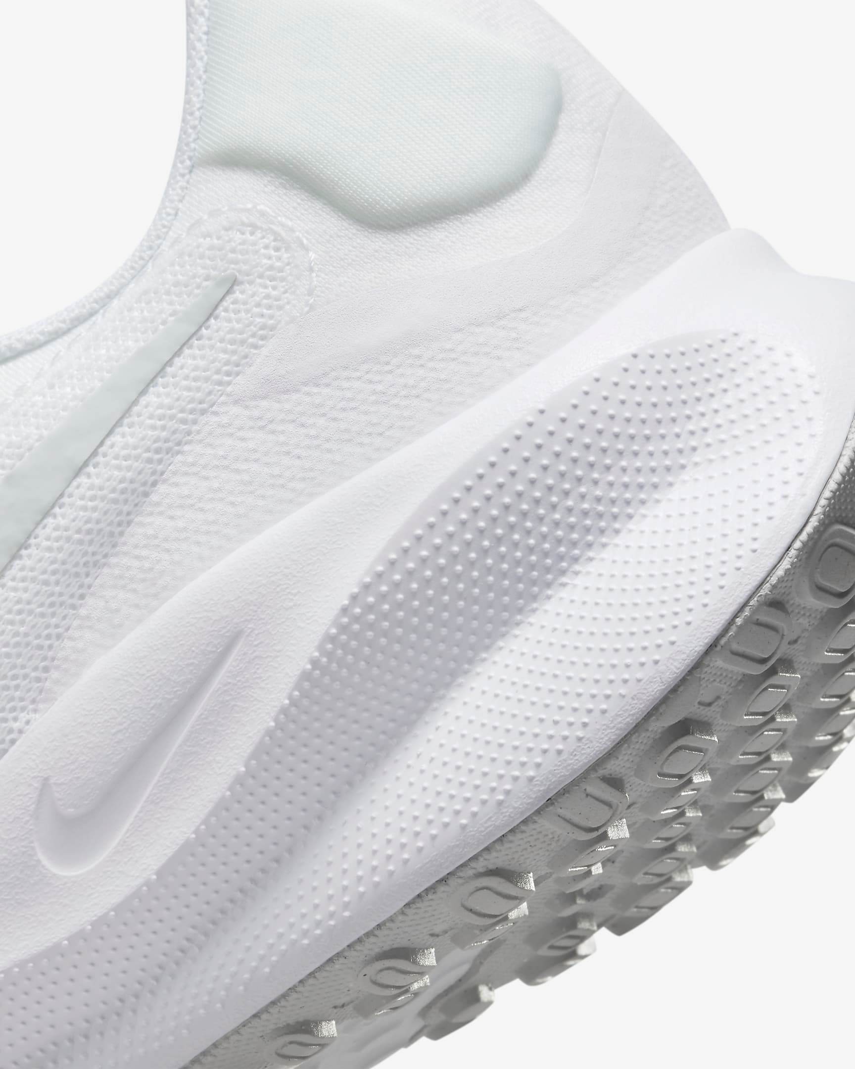 Nike Revolution 7 Running Shoes - Harbi Brands