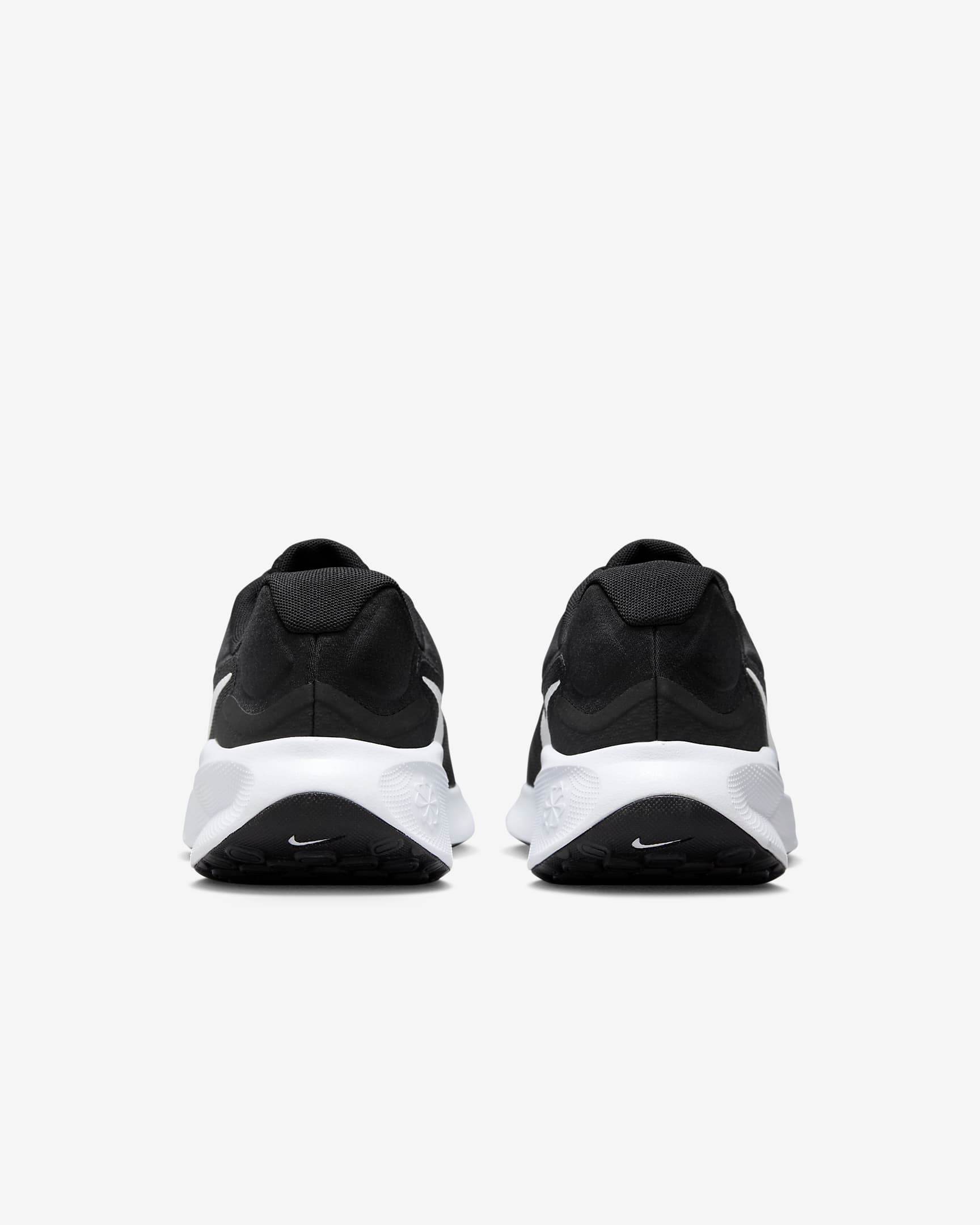 Nike Revolution 7 Running Shoes - Harbi Brands