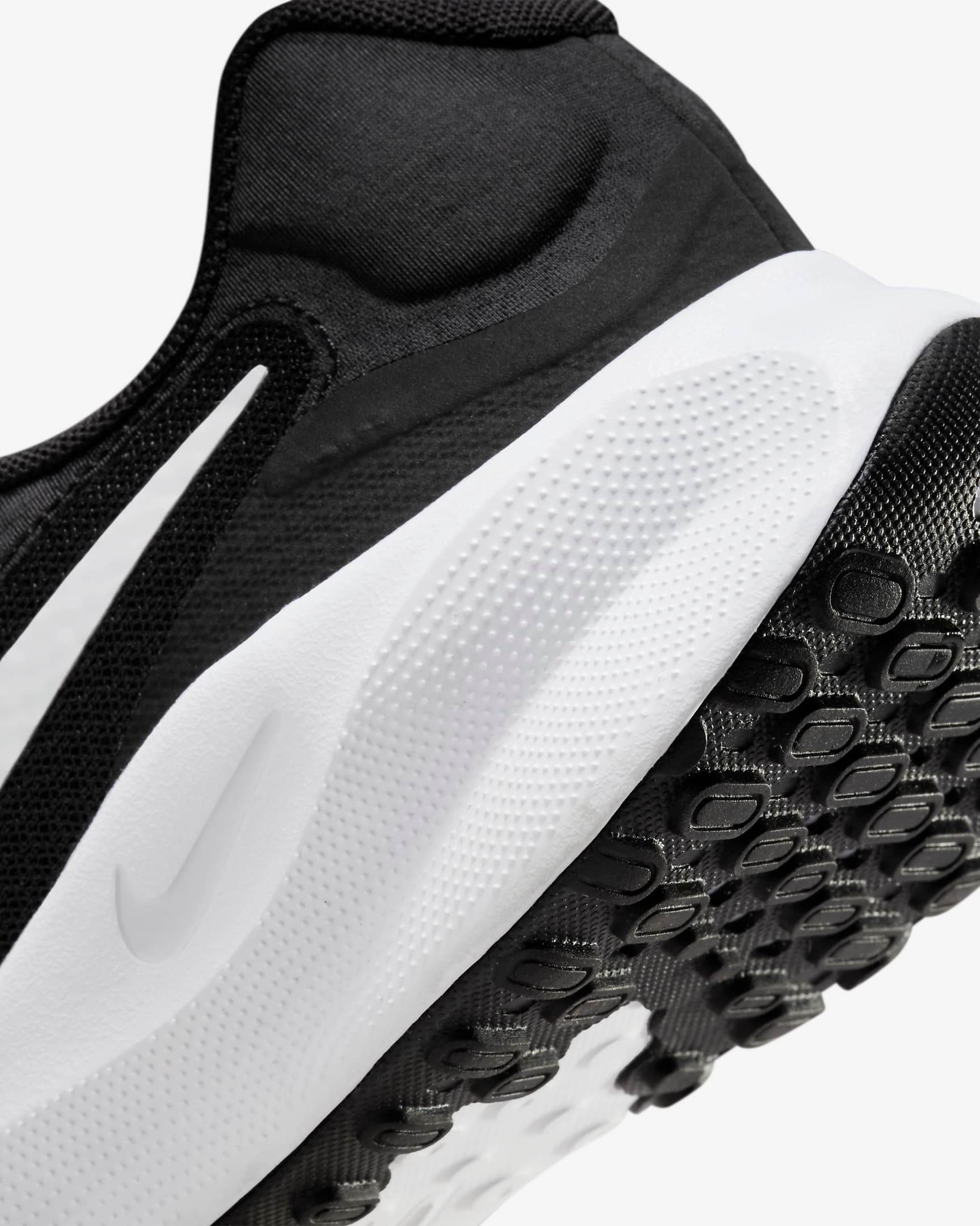 Nike Revolution 7 Running Shoes - Harbi Brands