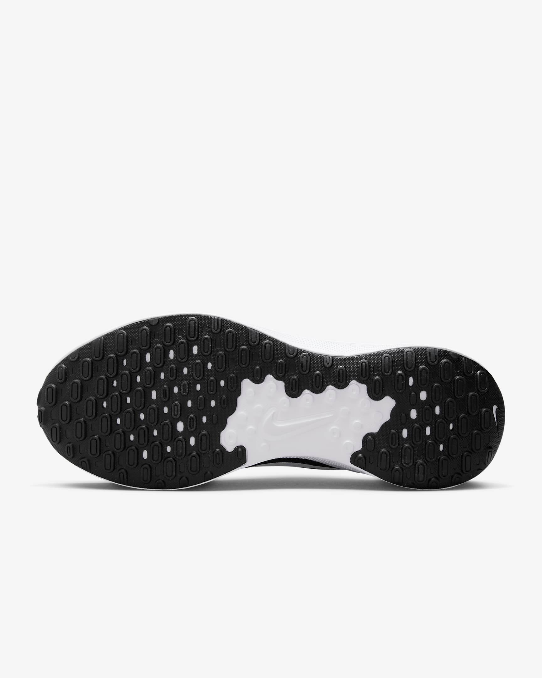 Nike Revolution 7 Running Shoes - Harbi Brands