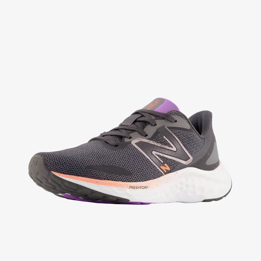 New Balance Fresh Foam Arishi v4 Magnet Light Dragonfly - Harbi Brands