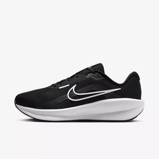 Nike Downshifter 13 Wide Road Running Shoes