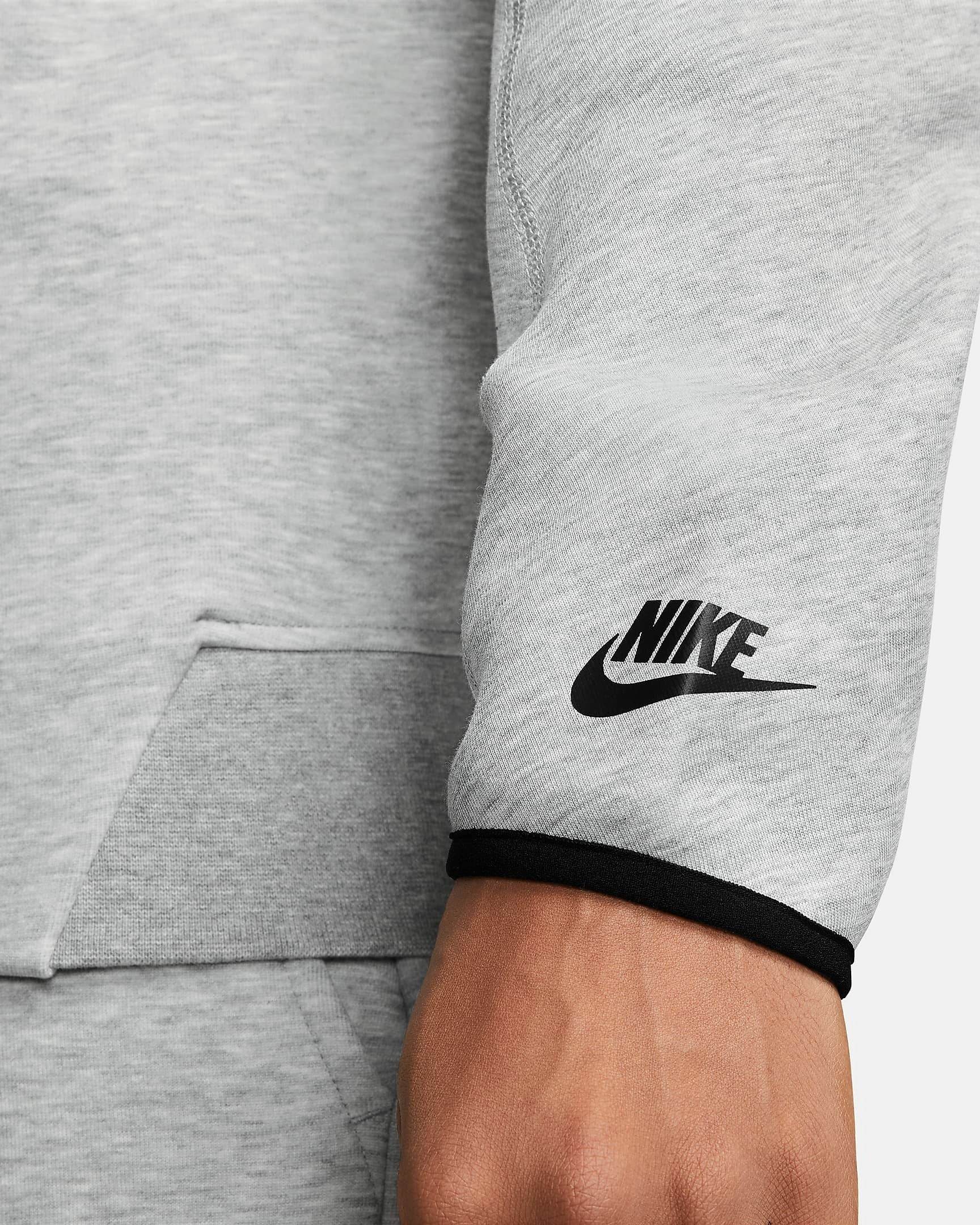 Nike Sportswear Tech Fleece Men's 1/2-Zip Sweatshirt - Harbi Brands