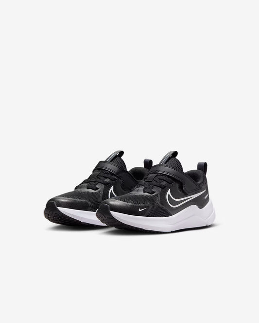 Nike Cosmic Runner Younger Kids' Shoes