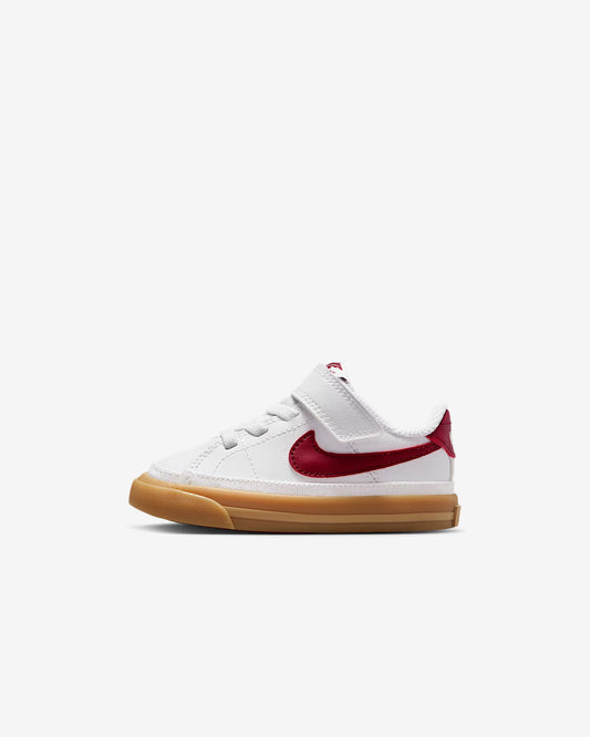 NikeCourt Legacy