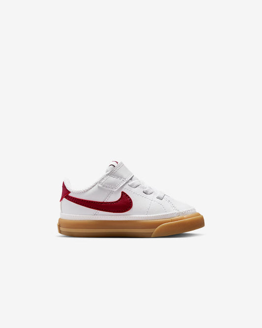NikeCourt Legacy