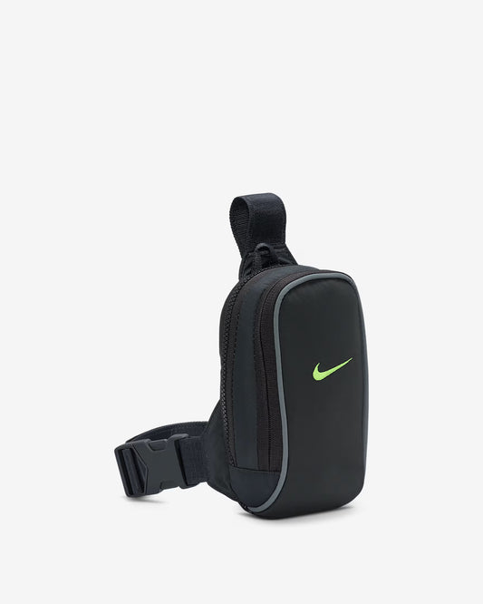 Nike Sportswear Essentials Cross-Body Bag (1L)