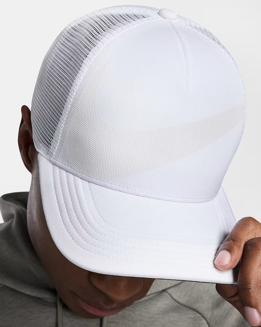 Nike Rise Dri-FIT Trucker Cap