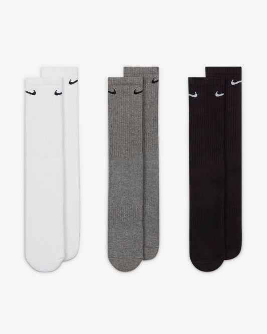 Nike Everyday Cushioned Training Crew Socks (3 Pairs) - Harbi Brands