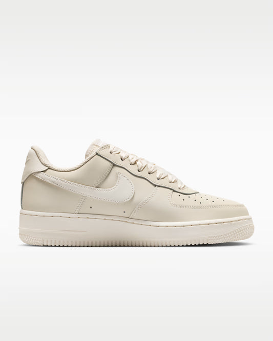 Nike Air Force 1 Retro Premium