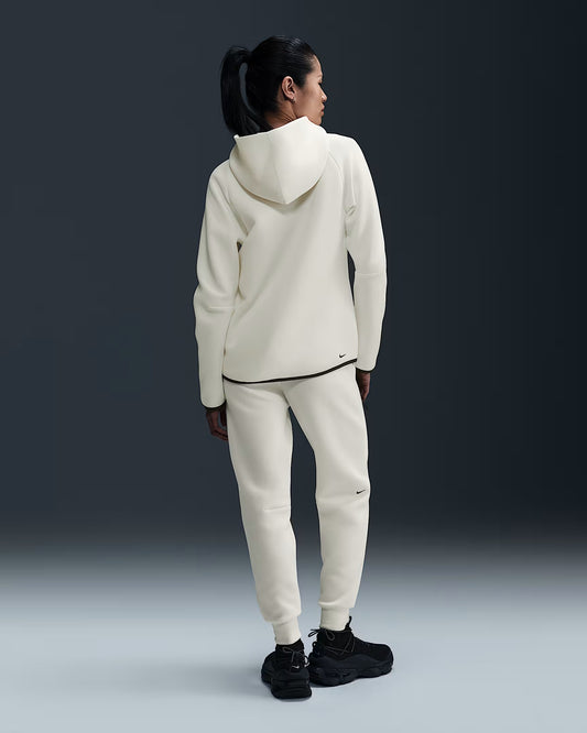Nike Sportswear Tech Fleece Windrunner Women's Full-Zip Hoodie