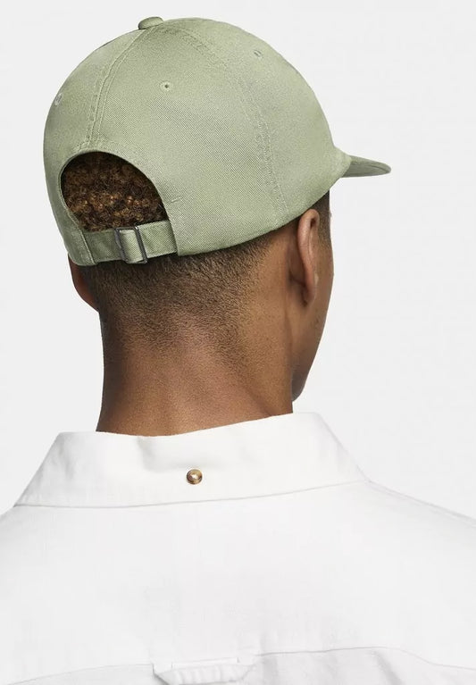 Nike Club Unstructured Flat-Bill Cap