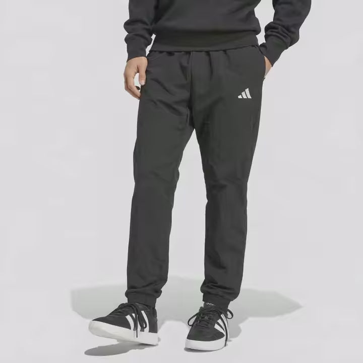 Essential Small Logo Woven Pants
