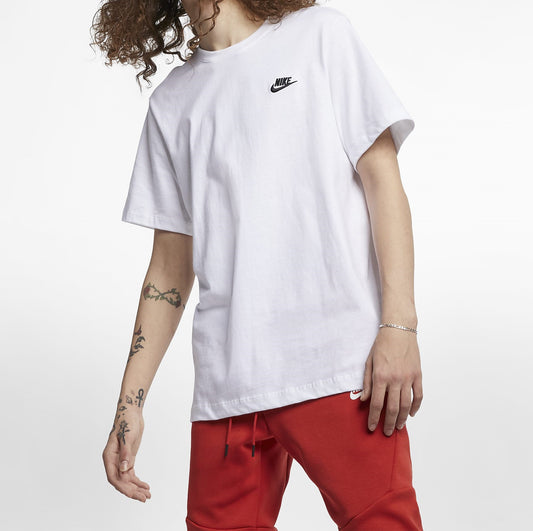 Nike Sportswear Club